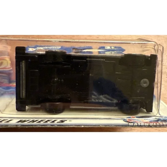 Hot Wheels Tony Hawk Skate Series Combat Medic 1:64 Scale New 1999 - Picture 4 of 5